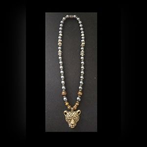 20 inch leopard pendant